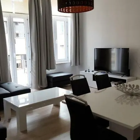 Apartman Met 2 Slaapkamers *