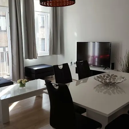 Met 2 Slaapkamers Apartman *